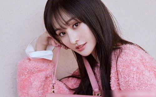 娱乐吃瓜酱04年女生,娱乐吃瓜酱的青春岁月